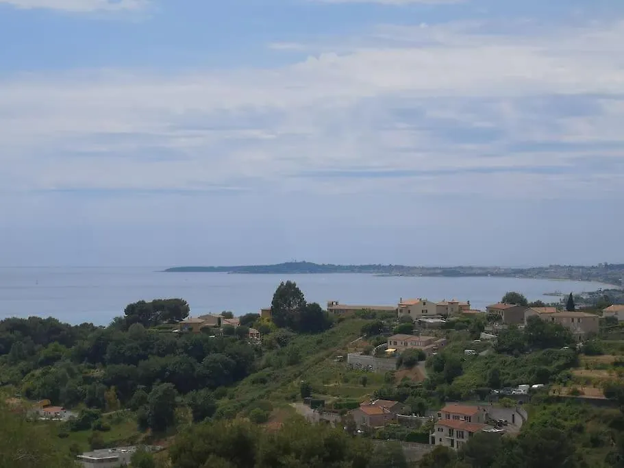 Studio Independant Dans Villa Avec Piscine Cagnes France