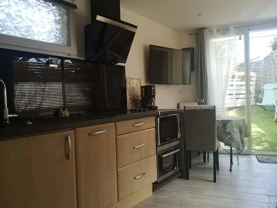 Studio Independant Dans Villa Avec Piscine Cagnes Apartment Cagnes-sur-Mer
