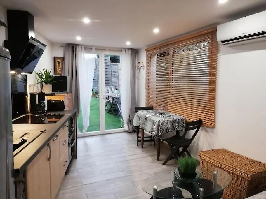Studio Independant Dans Villa Avec Piscine Cagnes Cagnes-sur-Mer